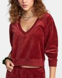Day Off Pullover Sweater in Red Sweatshirt