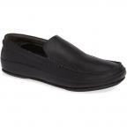 Kulana in Black Shoes