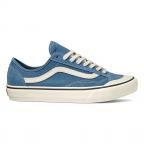 Style 36 Decon SF in Classic Navy Blu Shoes